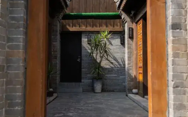 Luoyang lanshe Hotel (Luoyi ancient city store)
