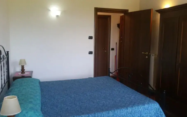 Glicine Apartment, No Kids Farmhouse up to 5 Adults