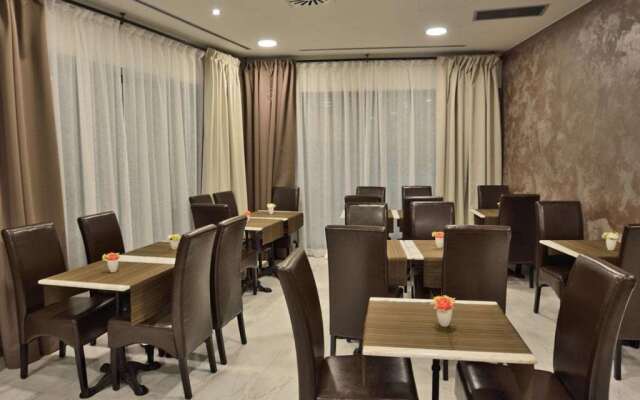 Hotel Luxor Florence