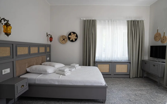 Ece Suit Büyükada