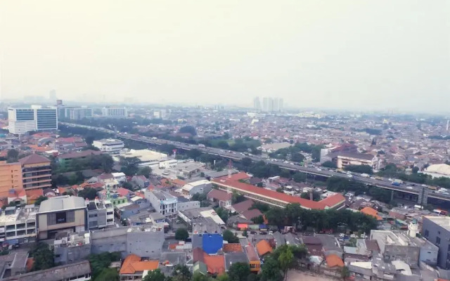 Best Price Green Pramuka Apartment