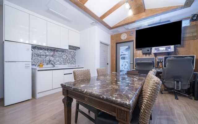 Ulsan Ilsan Hotel Meokjacom