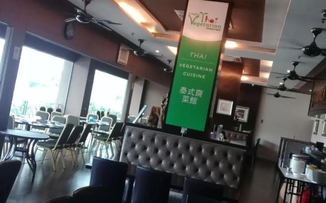 Valenza Hotel & Cafe