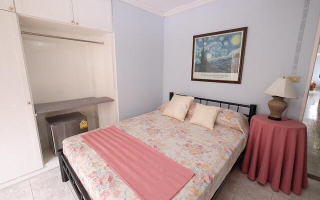 Airlink B&B - Hostel