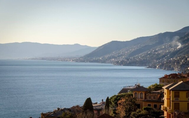 ALTIDO Camogli Hill Seaview