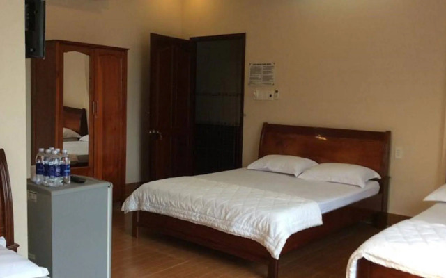 Phuc Loc Hotel