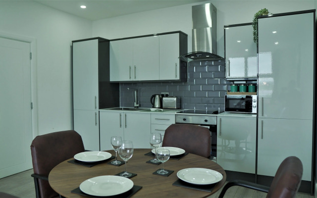 Sapphire House Apartments