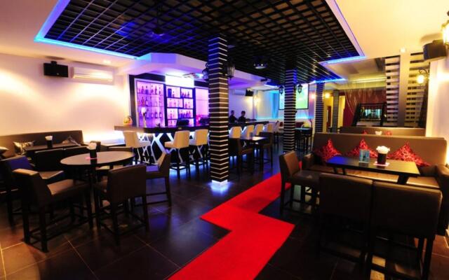 Nou's River Hotel