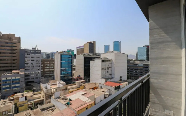w Fascinating 1BR With Balcony in San Isidro