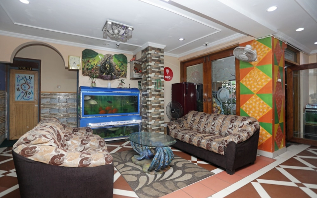 Capital O 6077 Hotel Ashraya