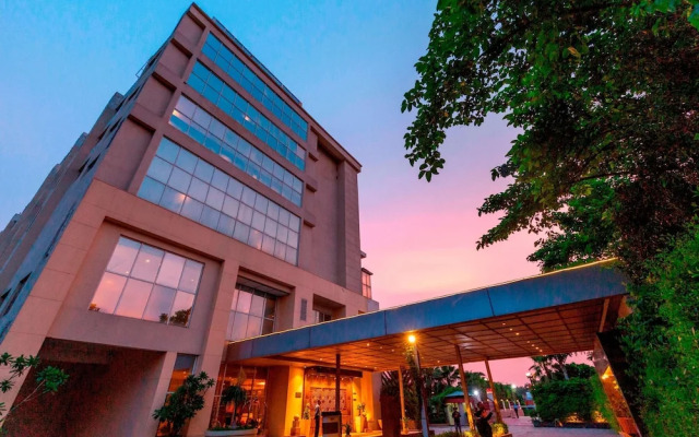 Ramada by Wyndham Neemrana