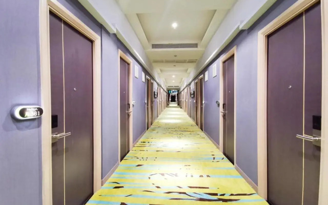 Podstel Hostel Bangkok By RedDoorz