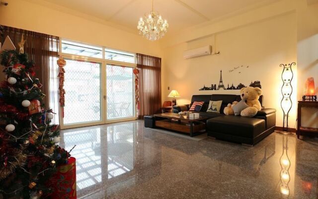 Yi Homestay