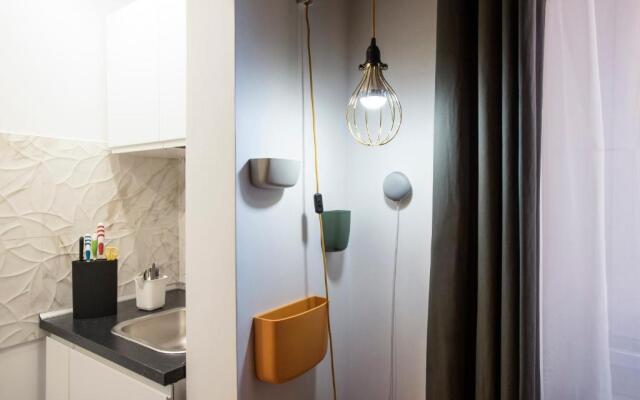 Apartment Near Trevi Fountain