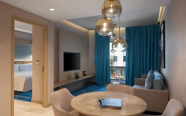 Maani Muscat Hotel & Suites