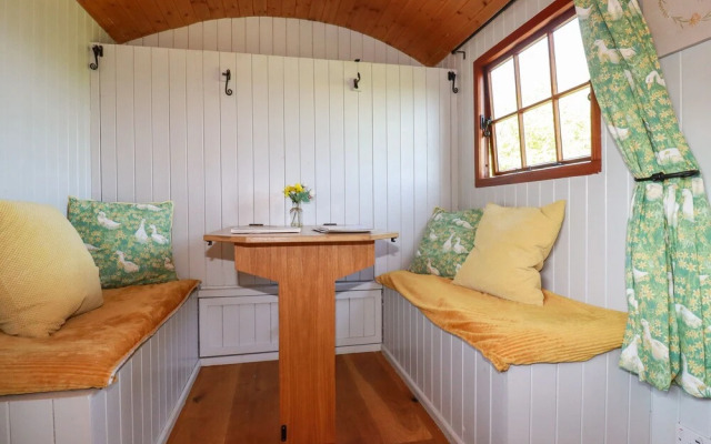 Puddle Duck Shepherds Hut