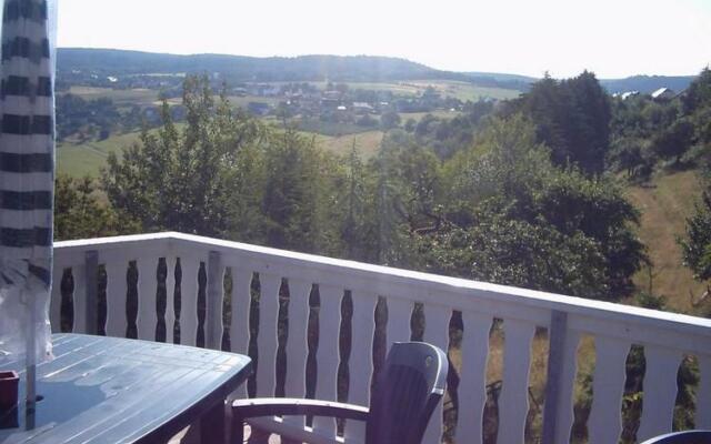 Apartment With Animal zoo and sun Terrace