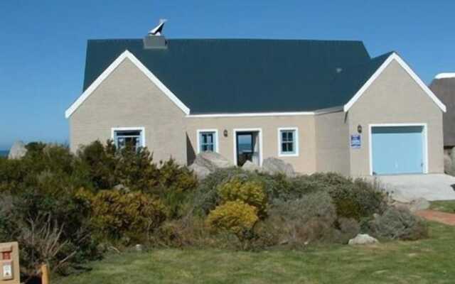 Rocky Pools Bettys Bay