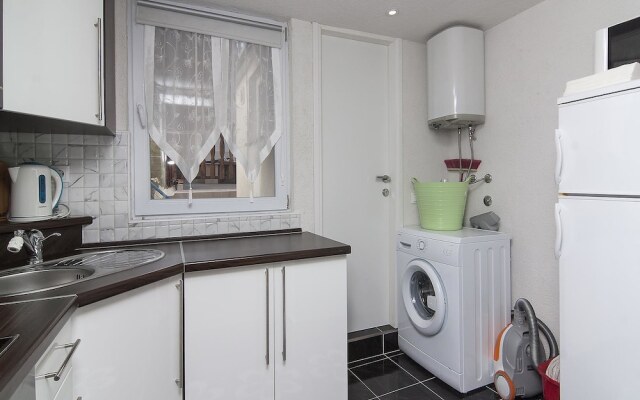 Appartment Old Town Pula / Terrace