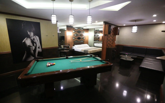 Victoria Court North EDSA - Caloocan