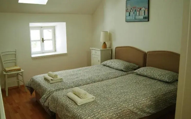 Marco Polo Apartments