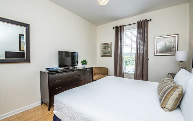 4114 Breakview Drive #206