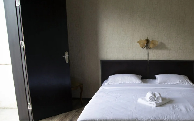 Hotel Satori