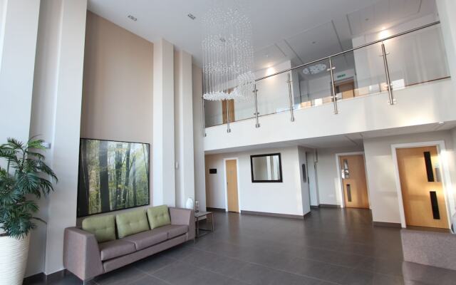 Skylark House Luxury Service Apartments
