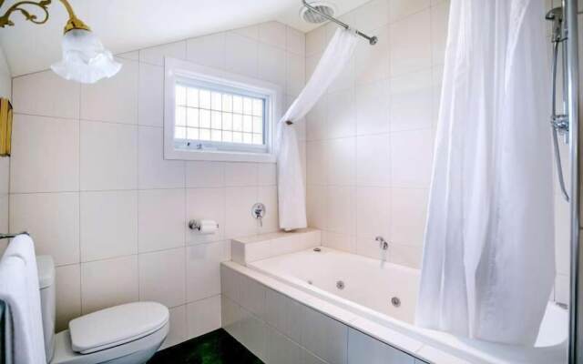 Mornington Bed and Breakfast