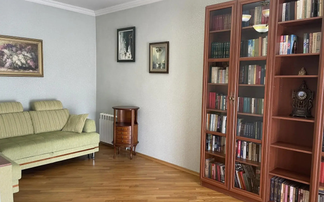 Дом на Овражной 8