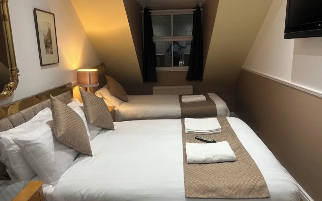Arden House NEC Birmingham & Airport
