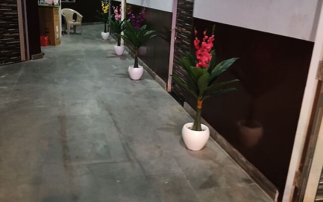 Vrindavan Hotel