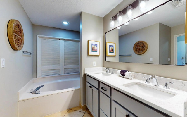 Summit 409-409A LOCKOUT