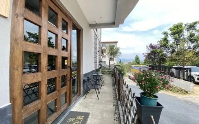 WuGongShan ShanHai Hotel