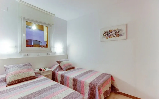 Cosy Apartment Near Beach