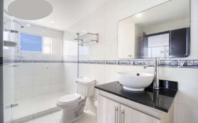 Apartamento AL1-LM Cerca al mar con Aire