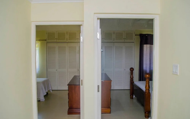 Ocho Rios Treasure Villa at Coolshade XII