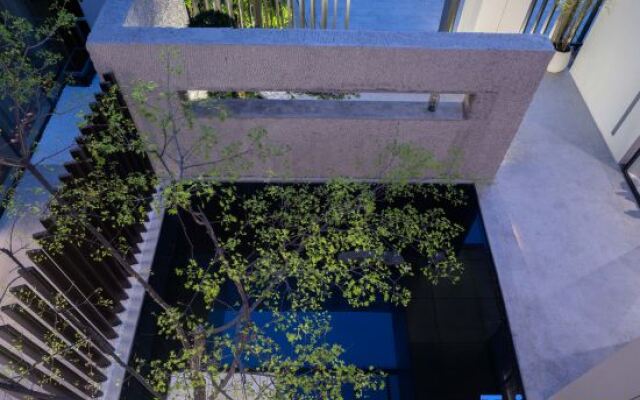 WuYu Hotel (Chongqing Yangjiaping Vientiane City)