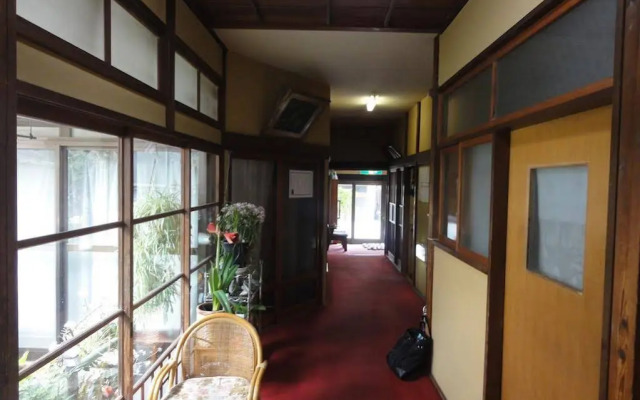 Omiya Ryokan