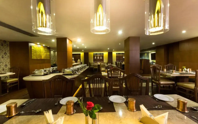 Hotel Grand Residence