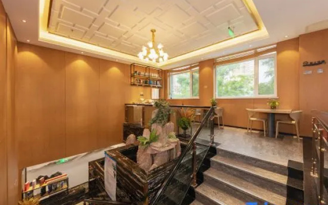 YIMORE Hotel Beijing West Railway Station