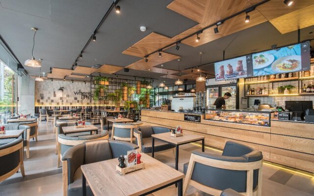 Holiday Inn Express Bangkok Sathorn by IHG