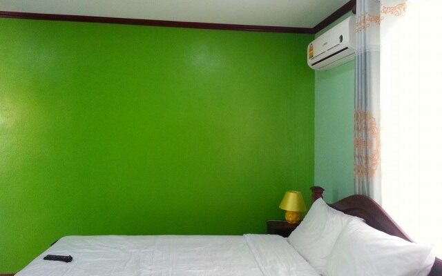 Oulayphet Hotel