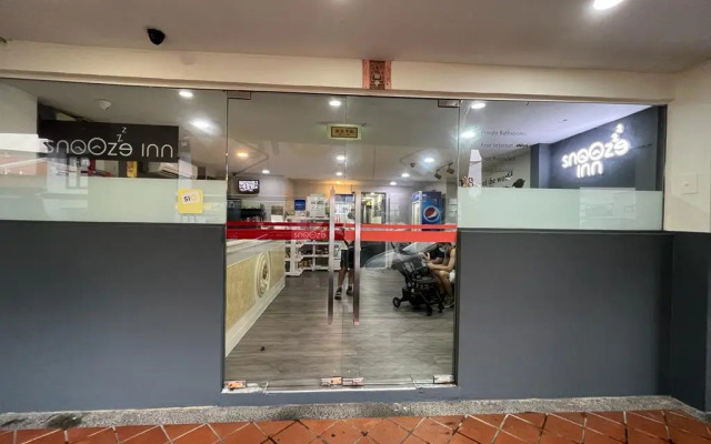Snooze Inn @ Dunlop Street