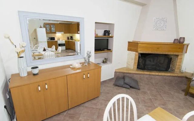 Aoria Traditional House