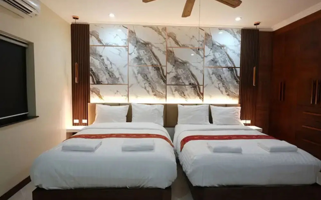 Majestic Seaside Pool Villa