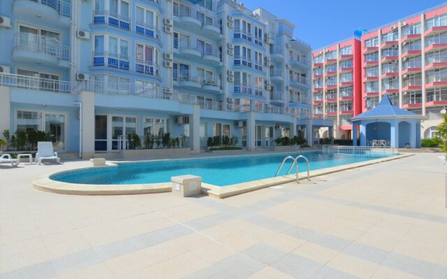 Sunny Dream Family Apartments