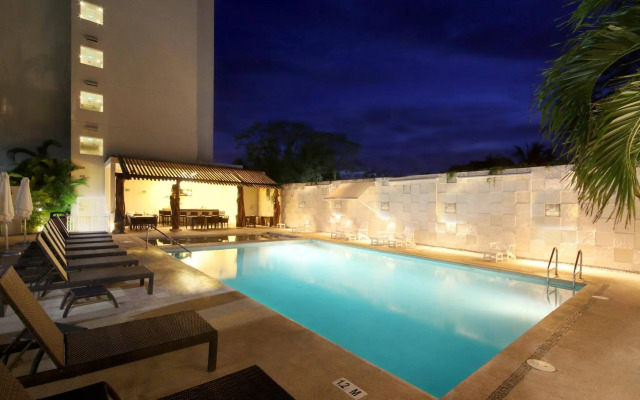 Holiday Inn Acapulco La Isla by IHG