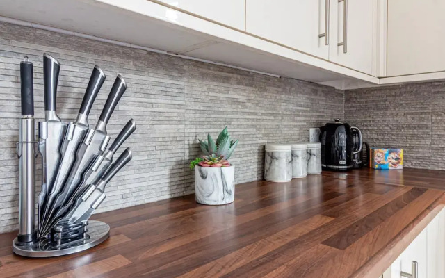 Worcester City Centre Apartment - 2 Bedrooms