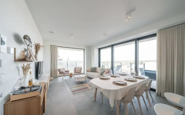Nieuwbouw Appartement met Toegang tot Zwembad